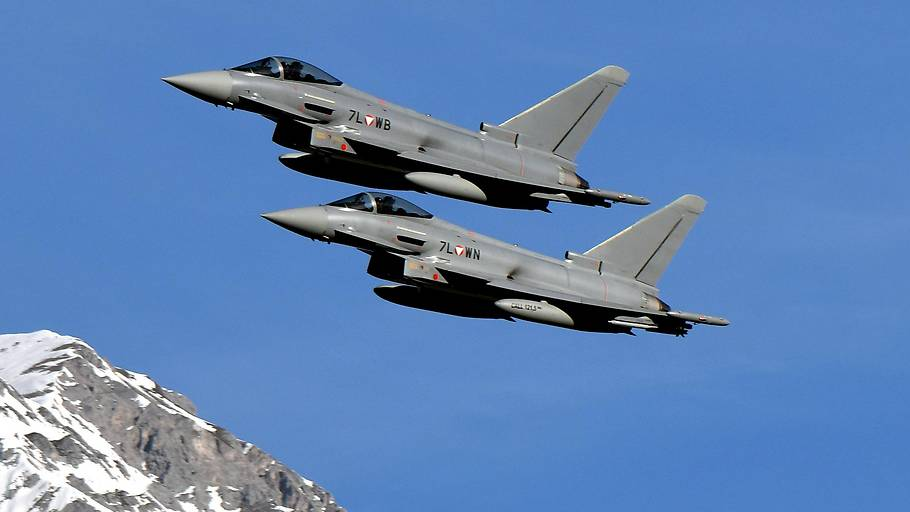 Eurofighter fliegen über Vorarlberg, © Österreichische Luftwaffe / Symbolbild