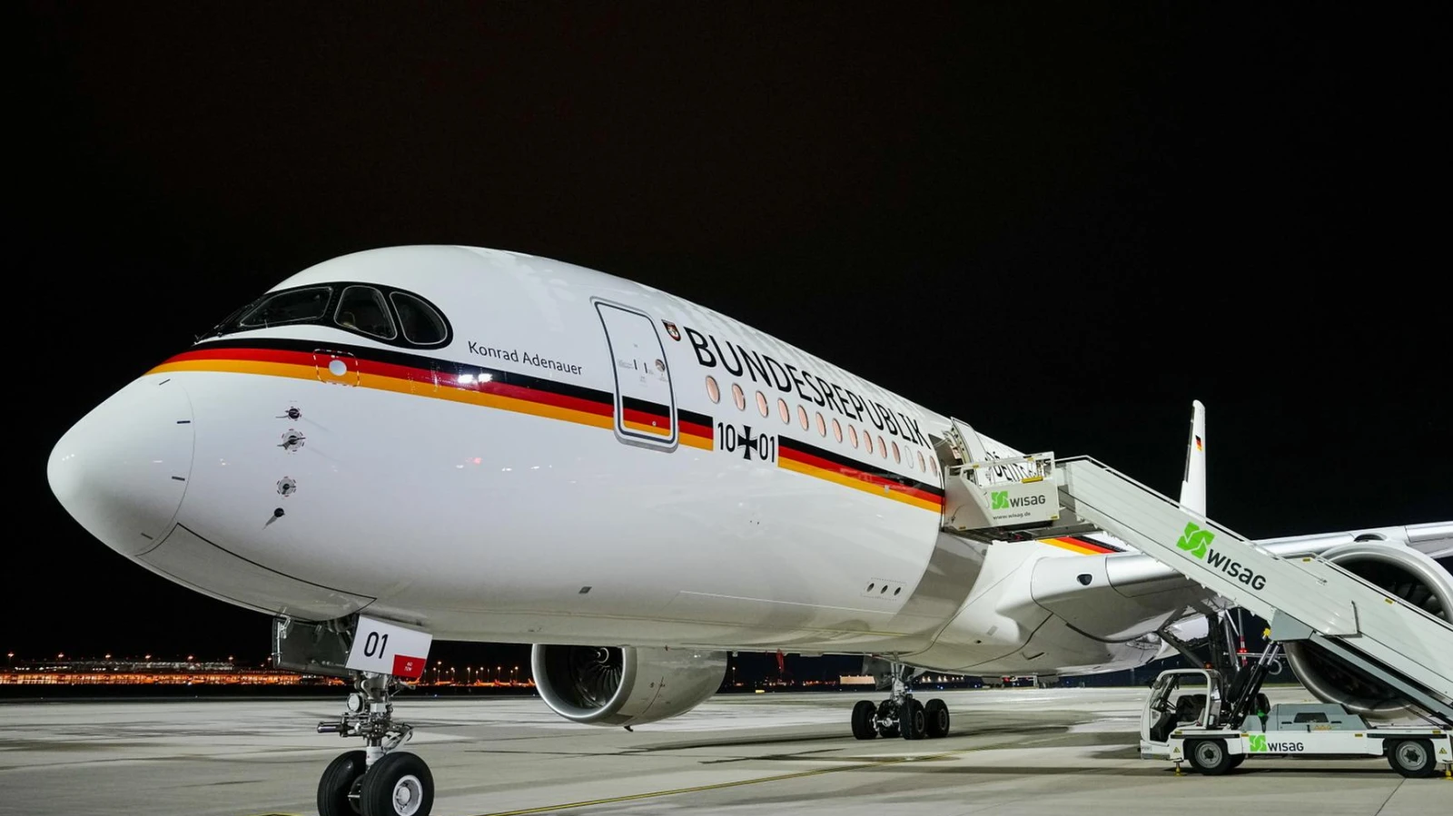 Federal Hükûmet Maçlar için 531.000 Euro Harcama Yaptı, © dpa Federal Hükûmet Maçlar için 531.000 Euro Harcama Yaptı, © dpa