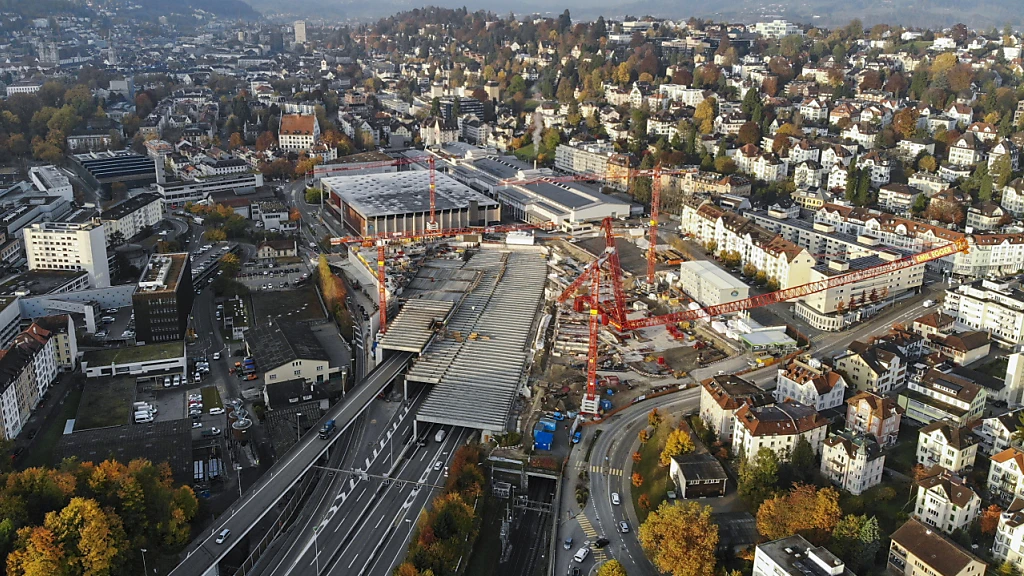 Abbruch von Olma-Halle in St. Gallen , © Keystone / SDA Abbruch von Olma-Halle in St. Gallen , © Keystone / SDA