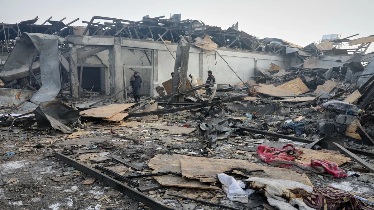 Kabil’de hava saldırısı: Yüzlerce kişi hayatını kaybetti!, © Siddiqullah Alizai/AP/dpa Kabil’de hava saldırısı: Yüzlerce kişi hayatını kaybetti!, © Siddiqullah Alizai/AP/dpa