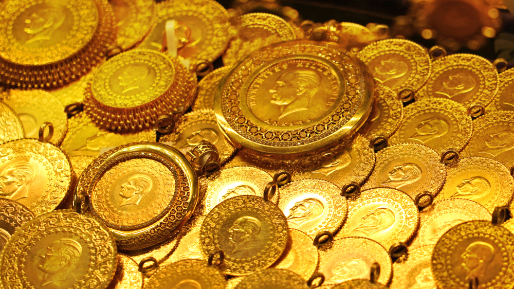 Gold, © Shutterstock