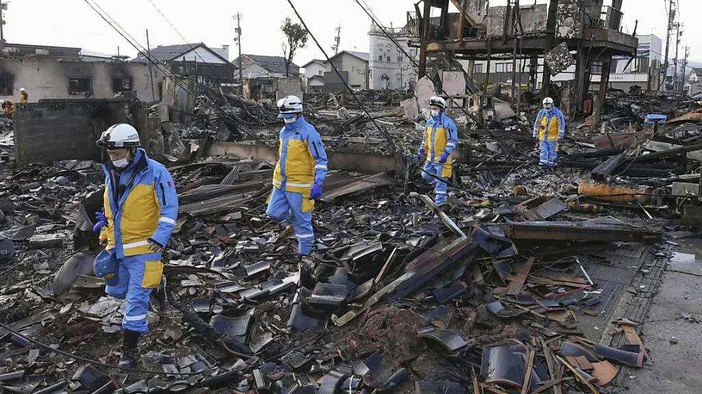 Nach schwerem Erdbeben in Japan bislang 126 Todesopfer gefunden, © Symbolbild Nach schwerem Erdbeben in Japan bislang 126 Todesopfer gefunden, © Symbolbild