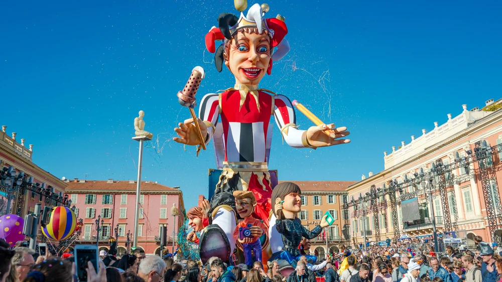 Koronadan sonra ilk kez Hessen karnavala doydu, © shutterstock Koronadan sonra ilk kez Hessen karnavala doydu, © shutterstock