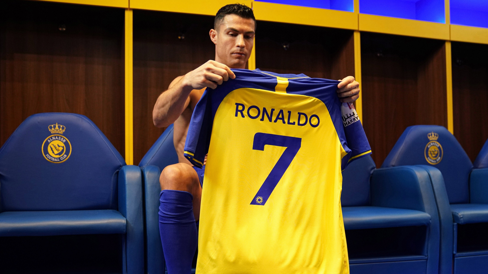 Portugal mit den Routiniers Ronaldo und Pepe, © EPA/AL-NASSR CLUB HANDOUT