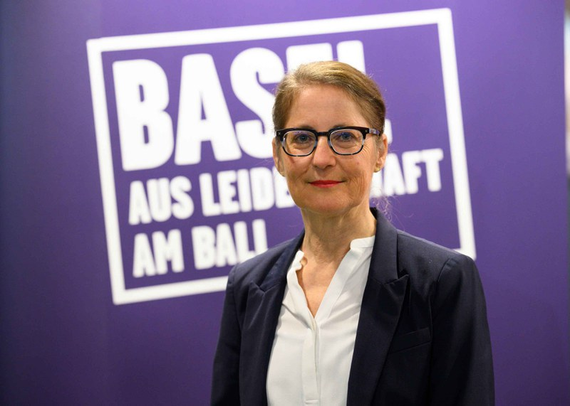 Noch 7 Tage: Basel glänzt im EM-Outfit
