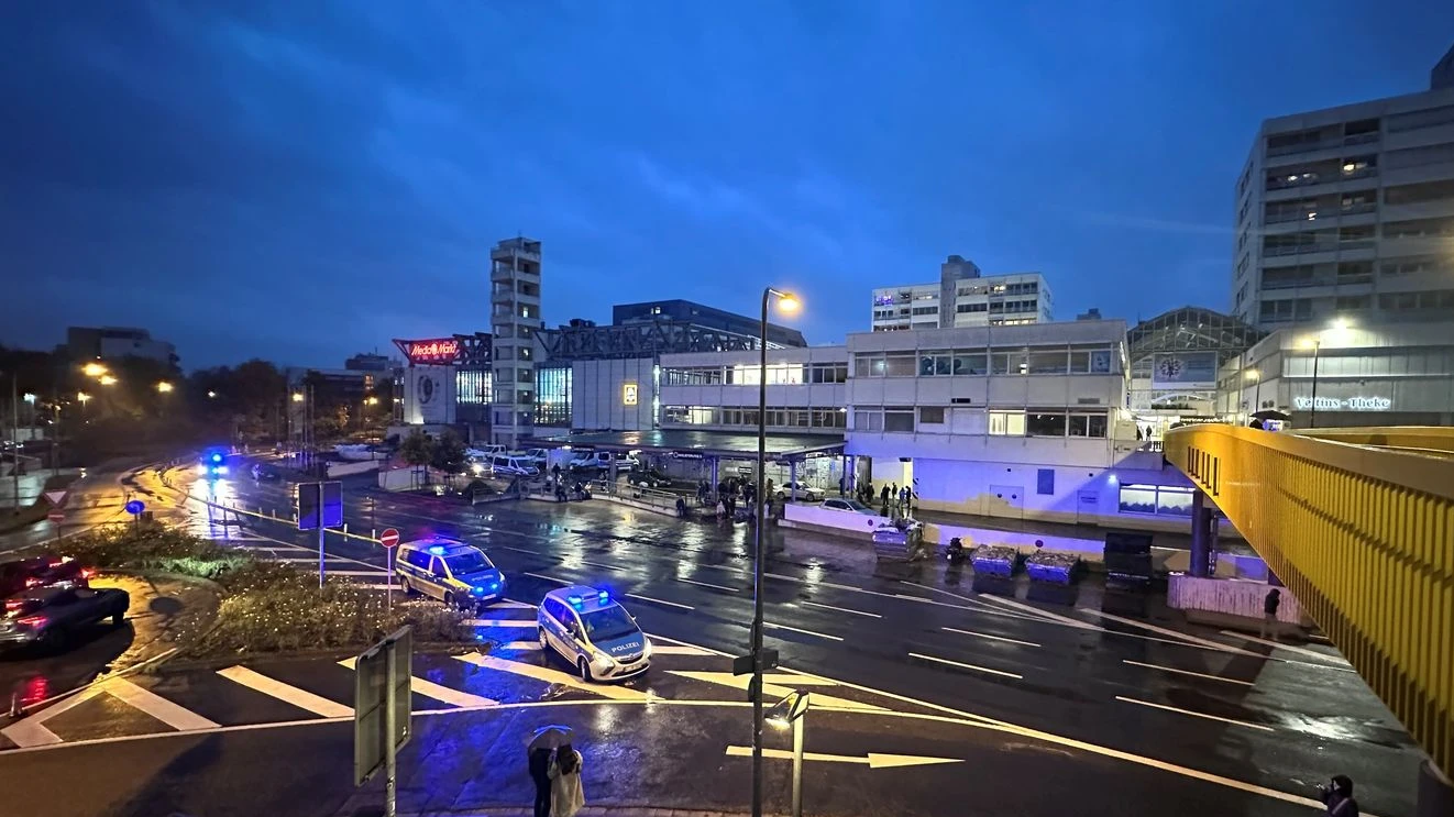Frankfurt Nordwestzentrum’da Büyük Operasyon: Bir Kişi Gözaltında!, © dpa Frankfurt Nordwestzentrum’da Büyük Operasyon: Bir Kişi Gözaltında!, © dpa