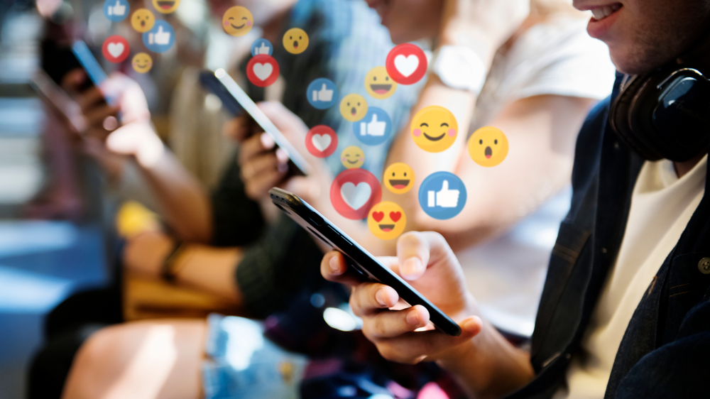 Dijital Detoks: Teknolojiye Ara Verip Zihninizi Dinlendirin, © shutterstock