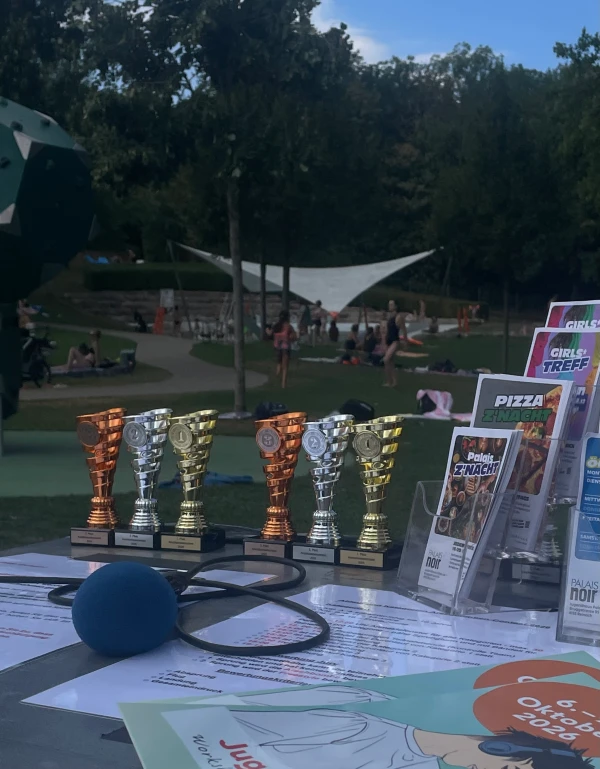 Viel Action beim Arschbombencontest Viel Action beim Arschbombencontest