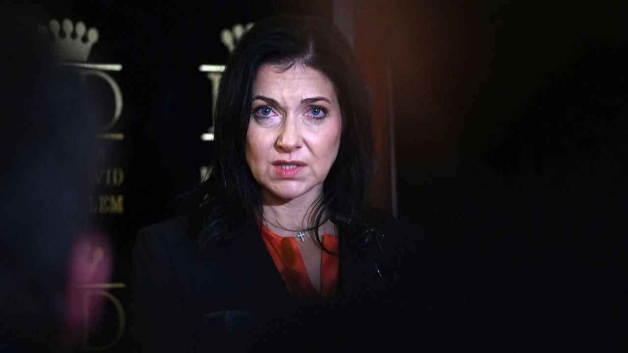 Ekonomi Bakanı Reiche’den Tartışmalı Çıkış: Çalışma Süresi Uzatılsın, İşten Çıkarma Kolaylaşsın, © Elisa Schu/dpa Ekonomi Bakanı Reiche’den Tartışmalı Çıkış: Çalışma Süresi Uzatılsın, İşten Çıkarma Kolaylaşsın, © Elisa Schu/dpa