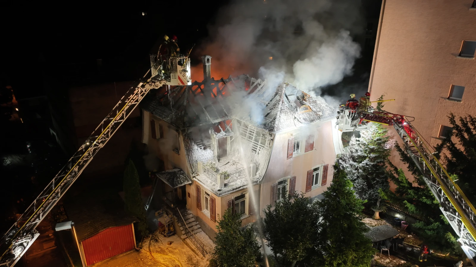 Hausbrand im Zentrum von Neuhausen, © Schaffhauser Polizei Hausbrand im Zentrum von Neuhausen, © Schaffhauser Polizei