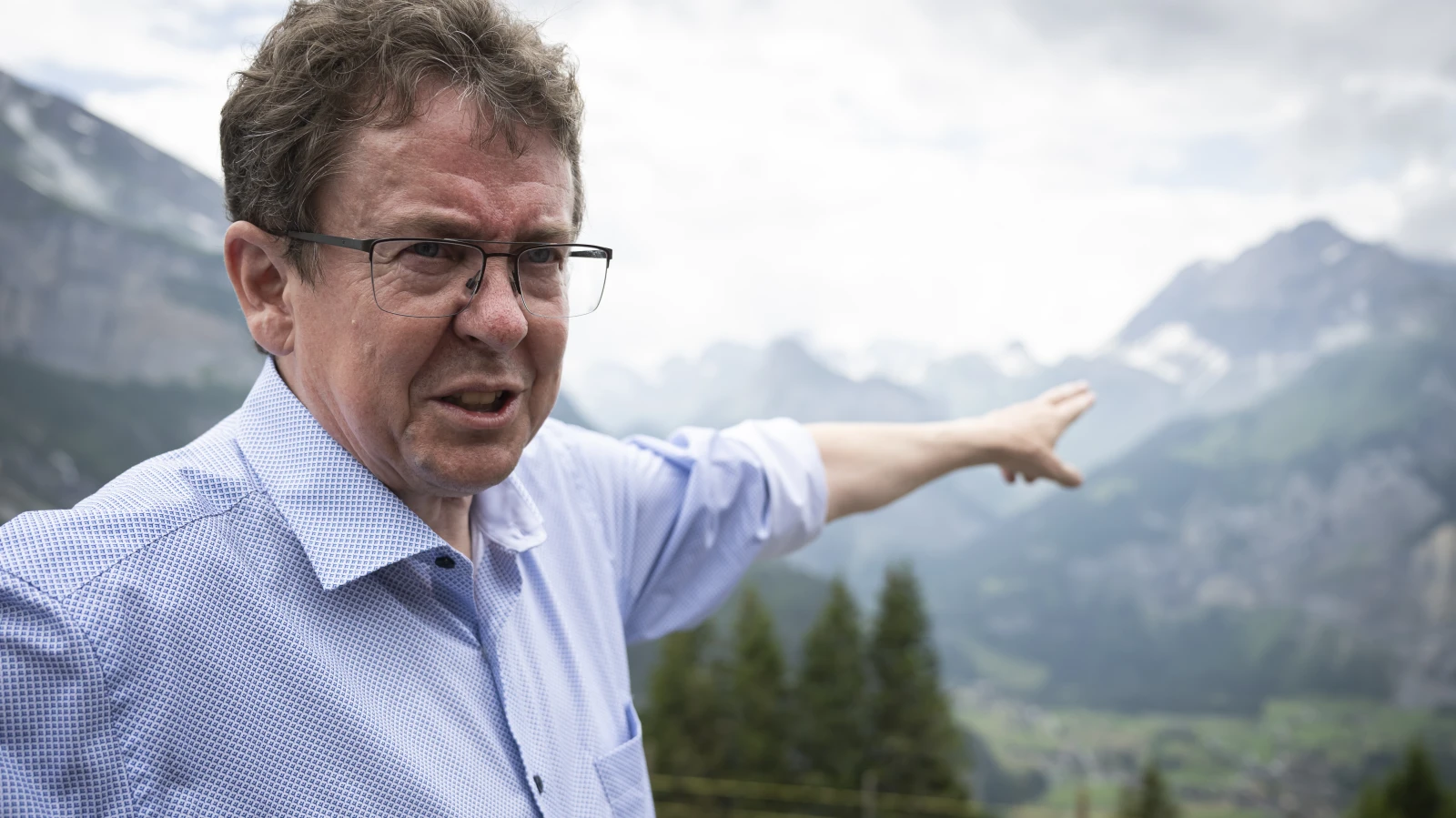 Rösti gegen Umsiedlung der Alpentäler, © Keystone / Anthony Anex Rösti gegen Umsiedlung der Alpentäler, © Keystone / Anthony Anex