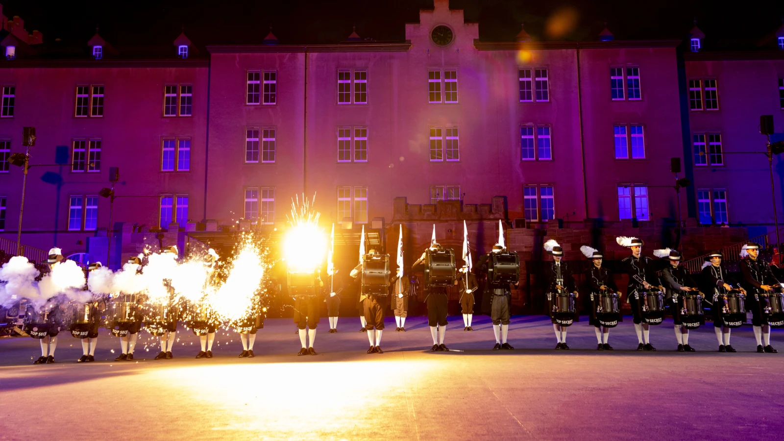 Besuch aus der ganzen Welt: Top Secret & Friends, © Top Secret Drum Corps Besuch aus der ganzen Welt: Top Secret & Friends, © Top Secret Drum Corps