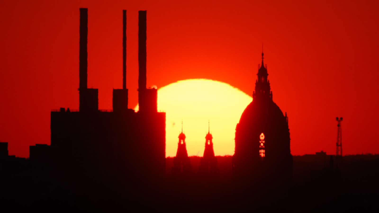 Hessen’de Yaz Sıcağı ve Tropik Geceler Yaşandı!, © dpa