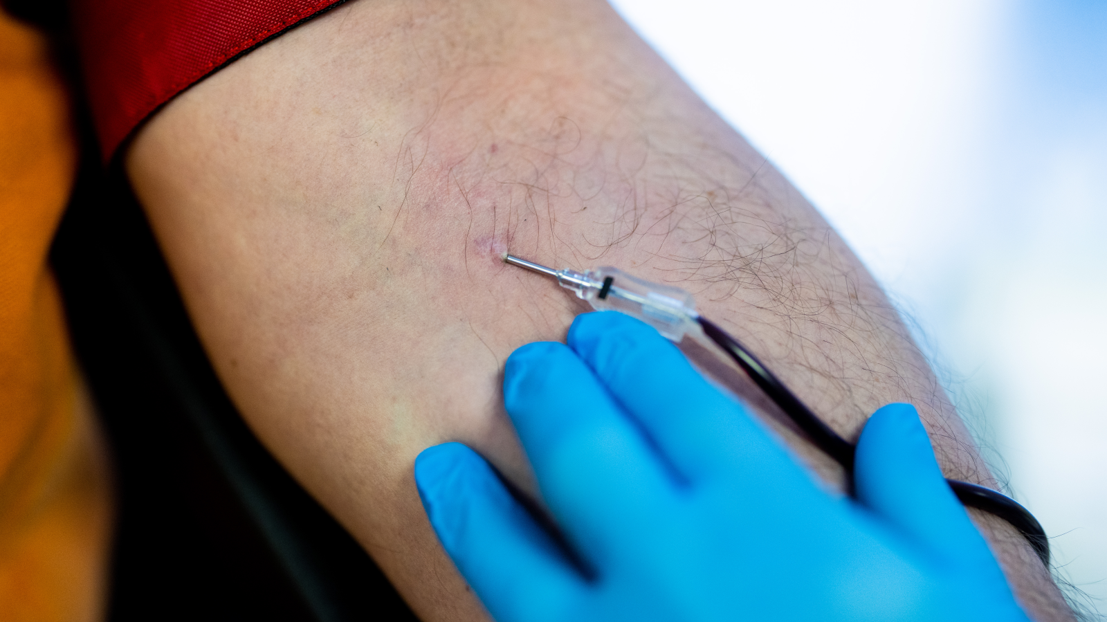 Baden-Württemberg’de İlaç ve Kan Stoku Sıkıntısı, © Rolf Vennenbernd/dpa