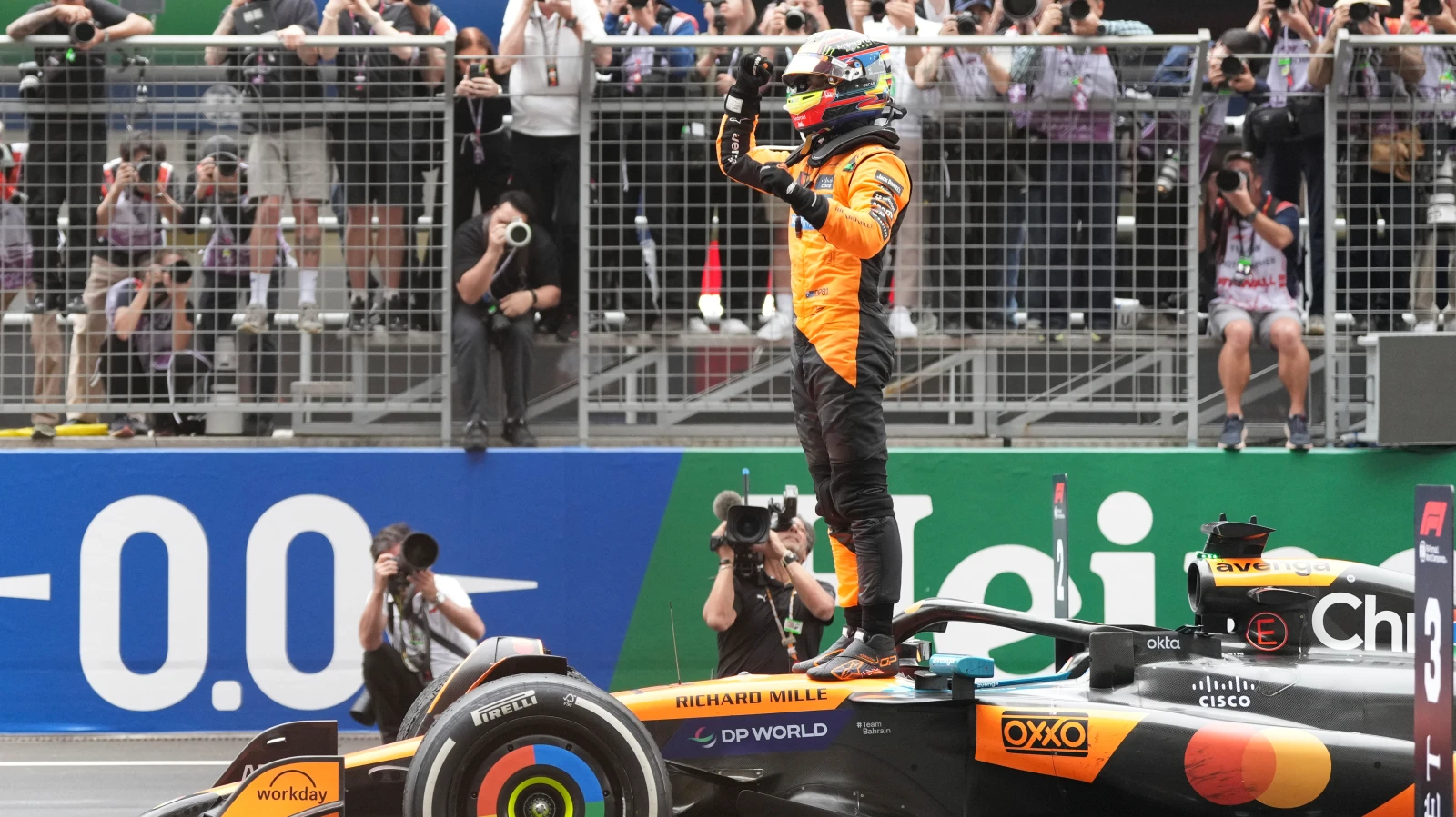 McLaren mit Doppelsieg in China, © Keystone / AP McLaren mit Doppelsieg in China, © Keystone / AP