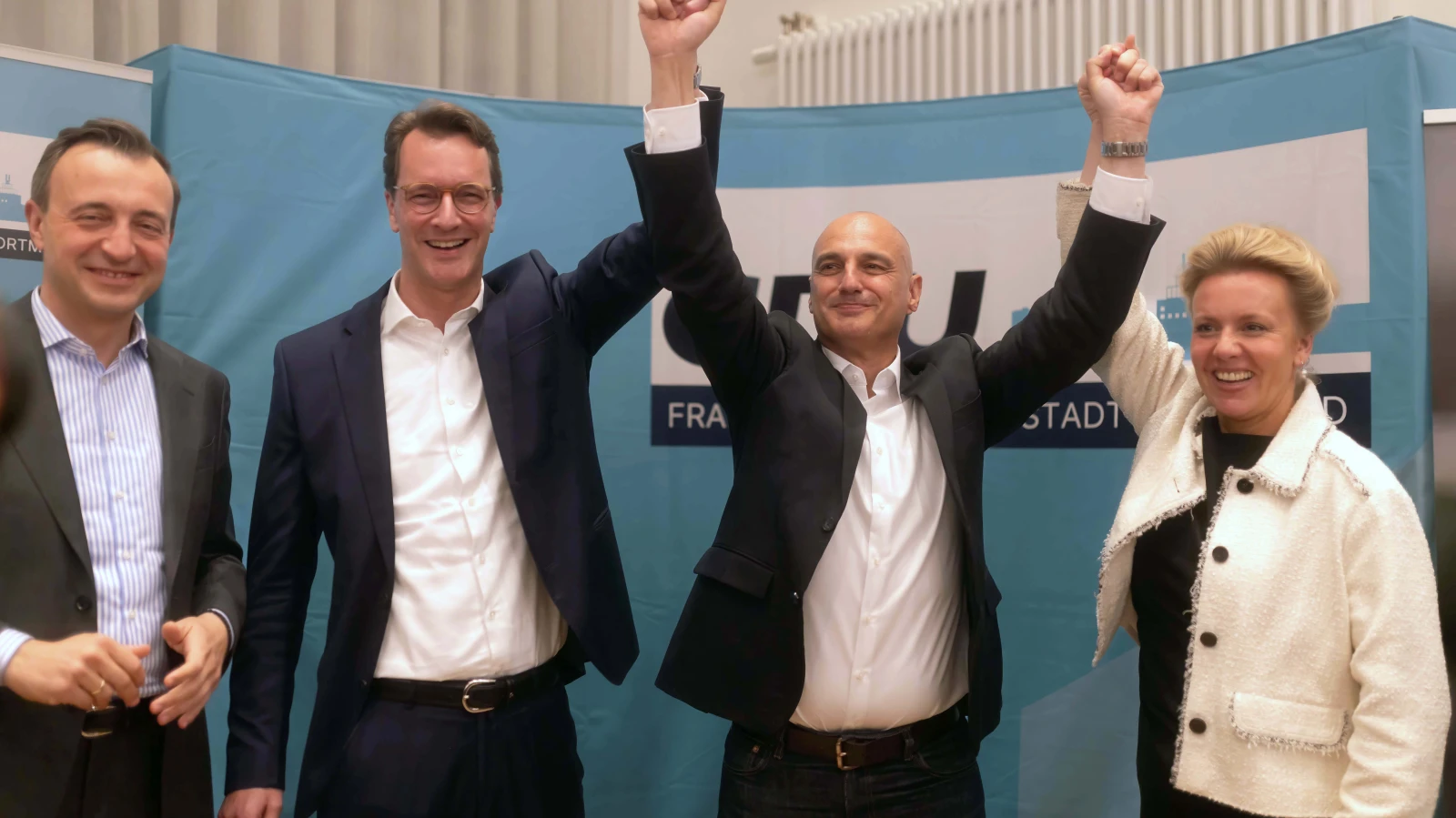 NRW’de 2025 Yerel Seçimlerinin İkinci Turu Tamamlandı, © Dieter Menne/dpa NRW’de 2025 Yerel Seçimlerinin İkinci Turu Tamamlandı, © Dieter Menne/dpa