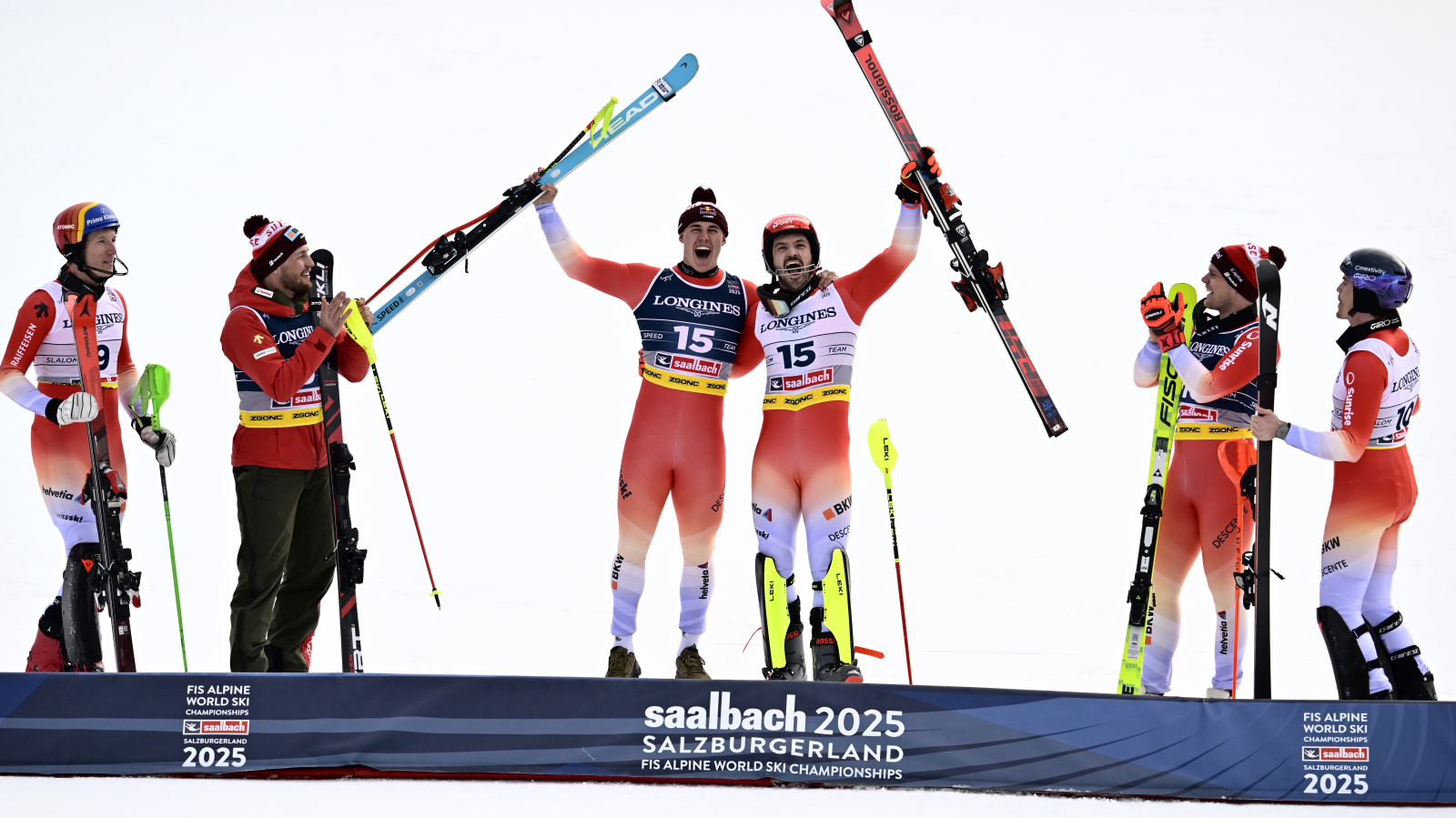 Historischer Schweizer Dreifachsieg, © KEYSTONE/Jean-Christophe Bott