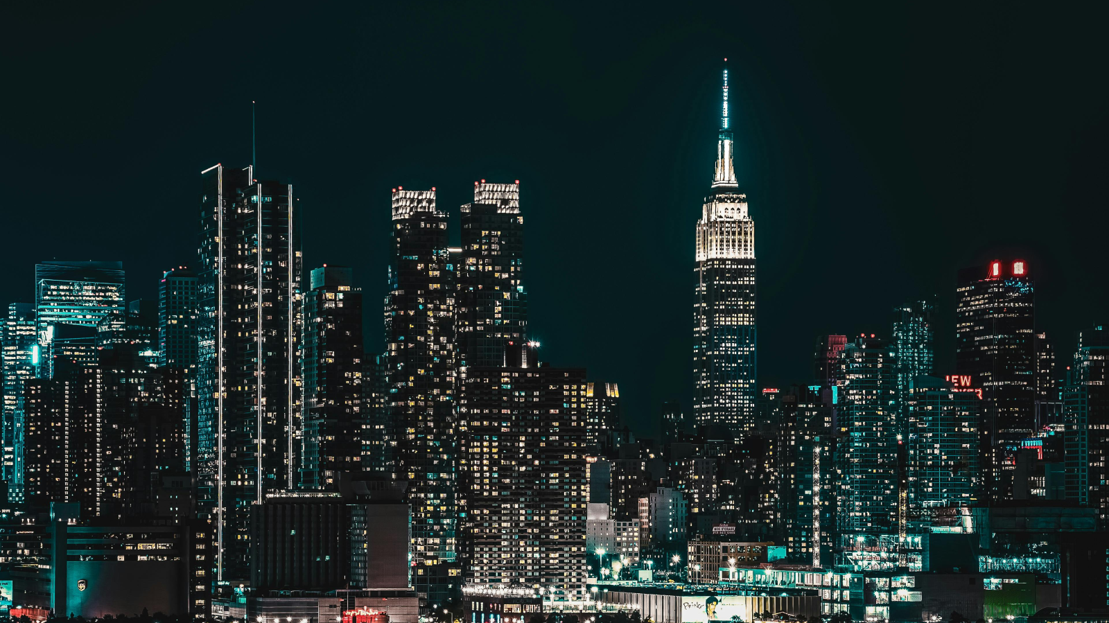 COSTA BARBA, New York City By Night, © Piccinng