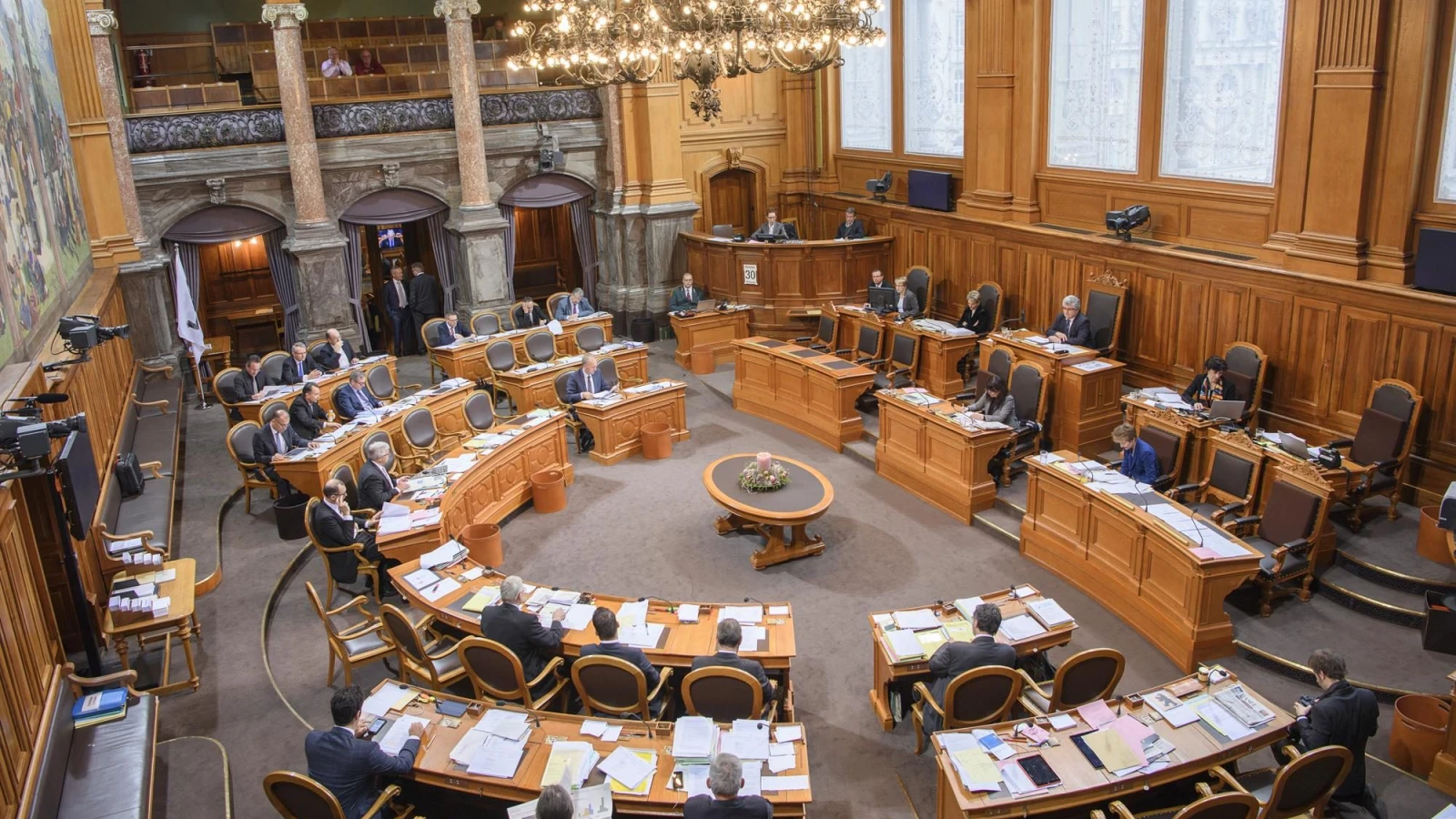 Widerstand gegen 15-Milliarden-Franken-Paket, © Keystone / SDA / Symbolbild Widerstand gegen 15-Milliarden-Franken-Paket, © Keystone / SDA / Symbolbild