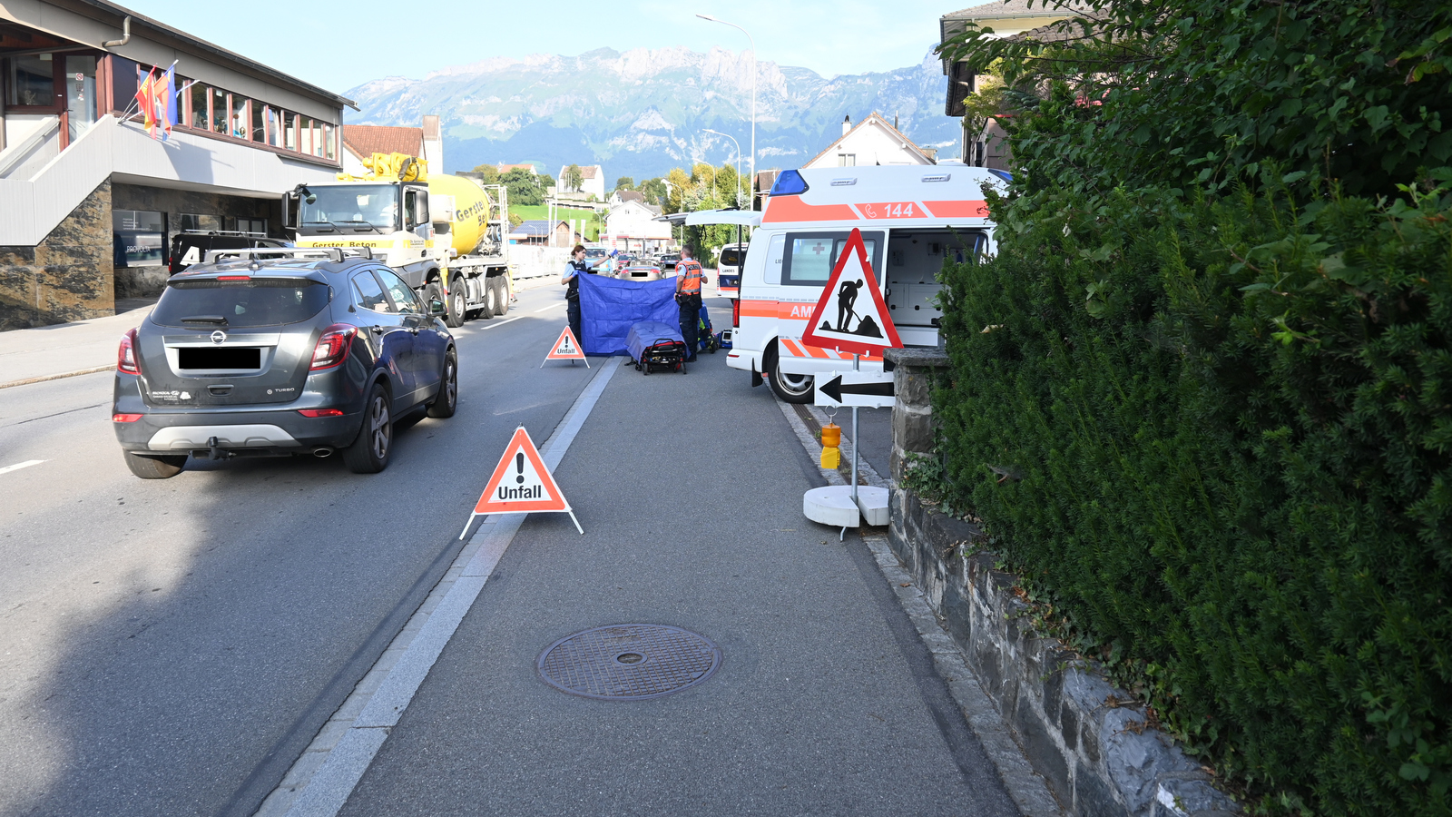 E-Bike-Fahrerin nach Unfall in Gamprin-Bendern gestorben, © Landespolizei