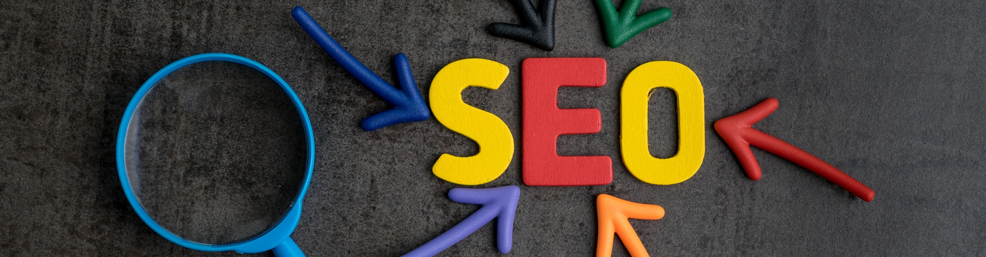 SEO und Pfeile, © Shutterstock