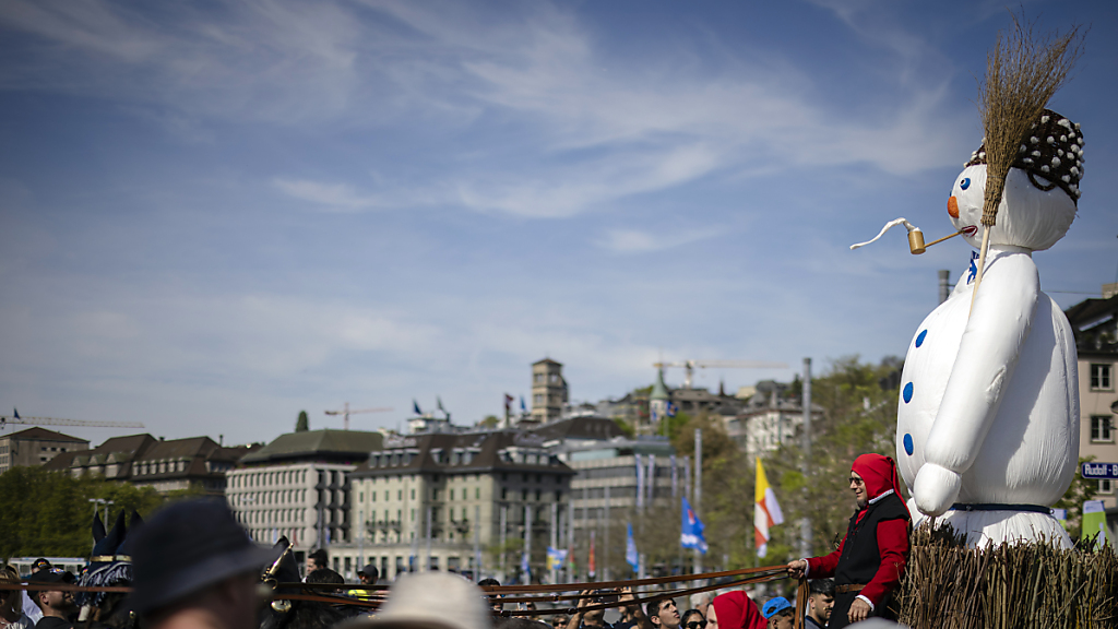 Flammen sollen Zürcher Böögg schneller erreichen, © Keystone / SDA