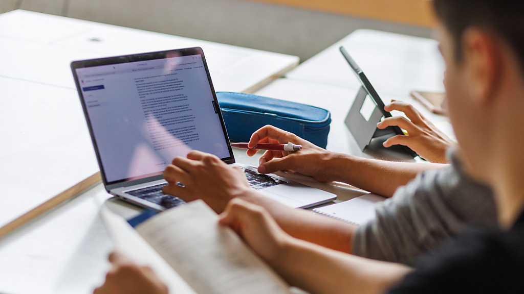 Chatbots in der Schweiz auf dem Vormarsch, © Keystone/SDA