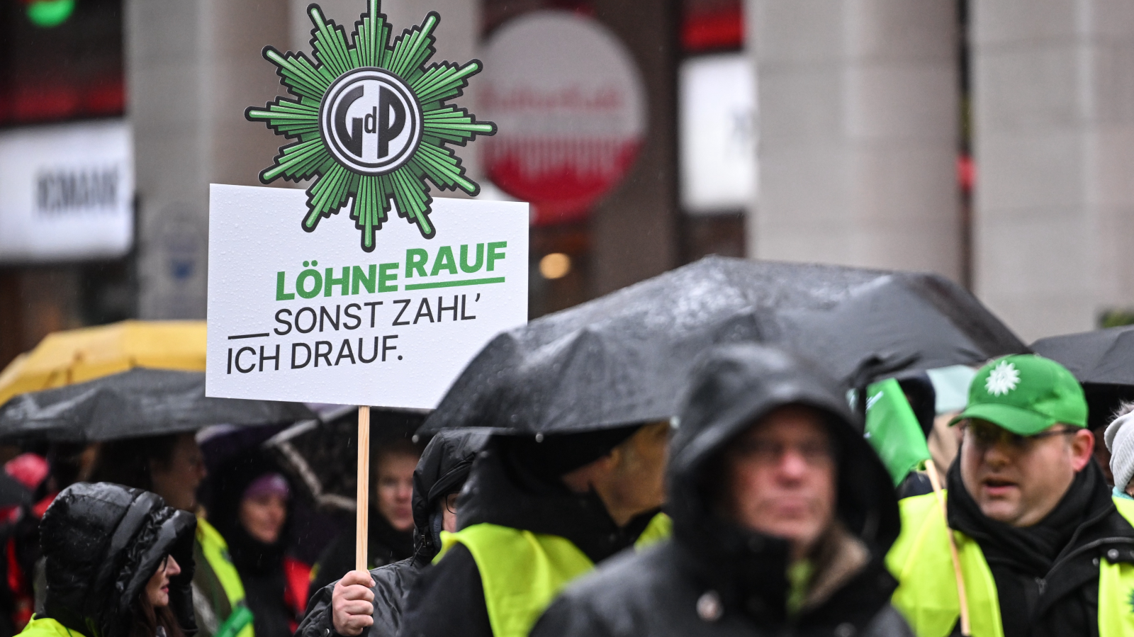 Polis Sendikasından Mainz’da Tam Günlük Grev, © Britta Pedersen/dpa