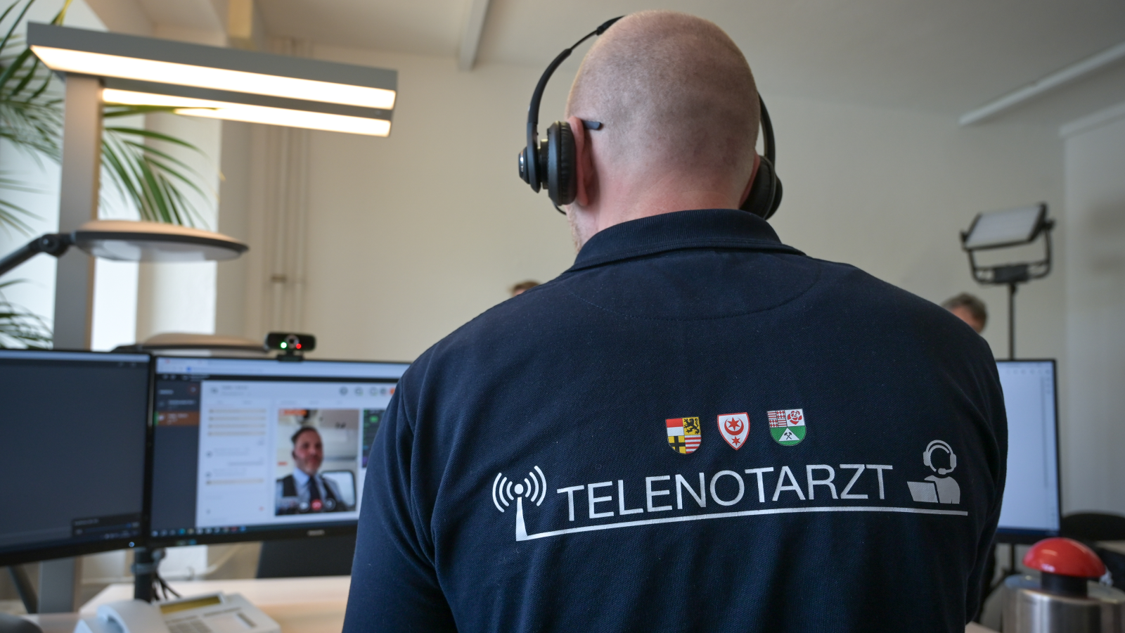 Rheinland-Pfalz İçişleri Bakanlığı'na göre, Telenotärzte sistemi mevcut acil sağlık hizmetlerini tamamlayıcı bir unsur olarak devreye giriyor. , © dpa