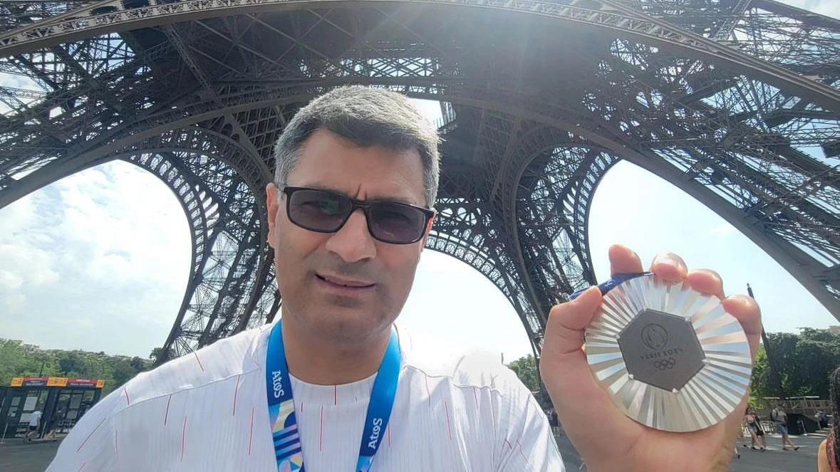 Yusuf Dikeç Olimpiyatları Salladı: Elon Musk'tan Övgü, Karizmasıyla fark yarattı!, © yusufdikecofficial/instagram Yusuf Dikeç Olimpiyatları Salladı: Elon Musk'tan Övgü, Karizmasıyla fark yarattı!, © yusufdikecofficial/instagram