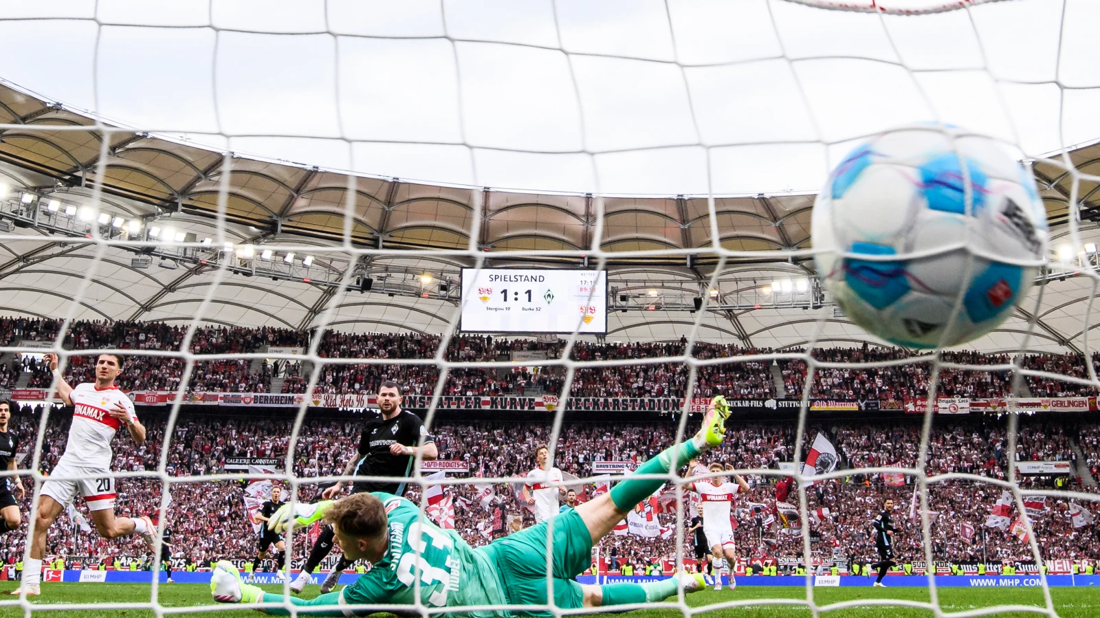 Werder Bremen Avrupa Hayaline Tekrar Döndü!, © Tom Weller/dpa Werder Bremen Avrupa Hayaline Tekrar Döndü!, © Tom Weller/dpa