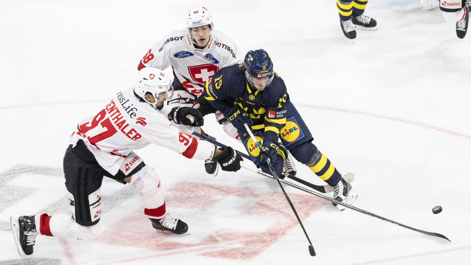 Schweizer Nationalteam verliert erneut gegen Schweden, © KEYSTONE/Ennio Leanza