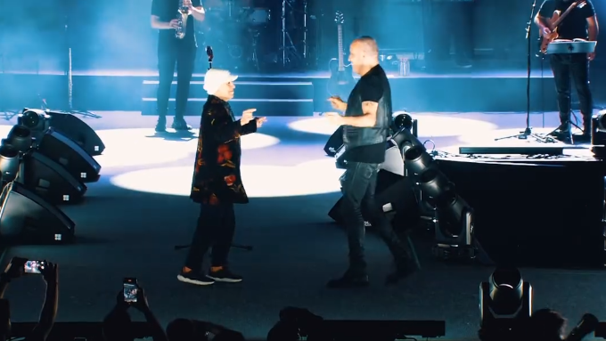 Haluk Levent Ablası İçin Saçlarını Kazıttı!, © Fotograf sanatçının resmi instagram hesabından alınmıştır.