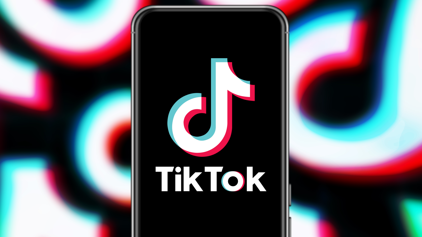 Cezadan Kaçamadı: TikTok Yanlış Bilgi Verirken Yakalandı, © shutterstock