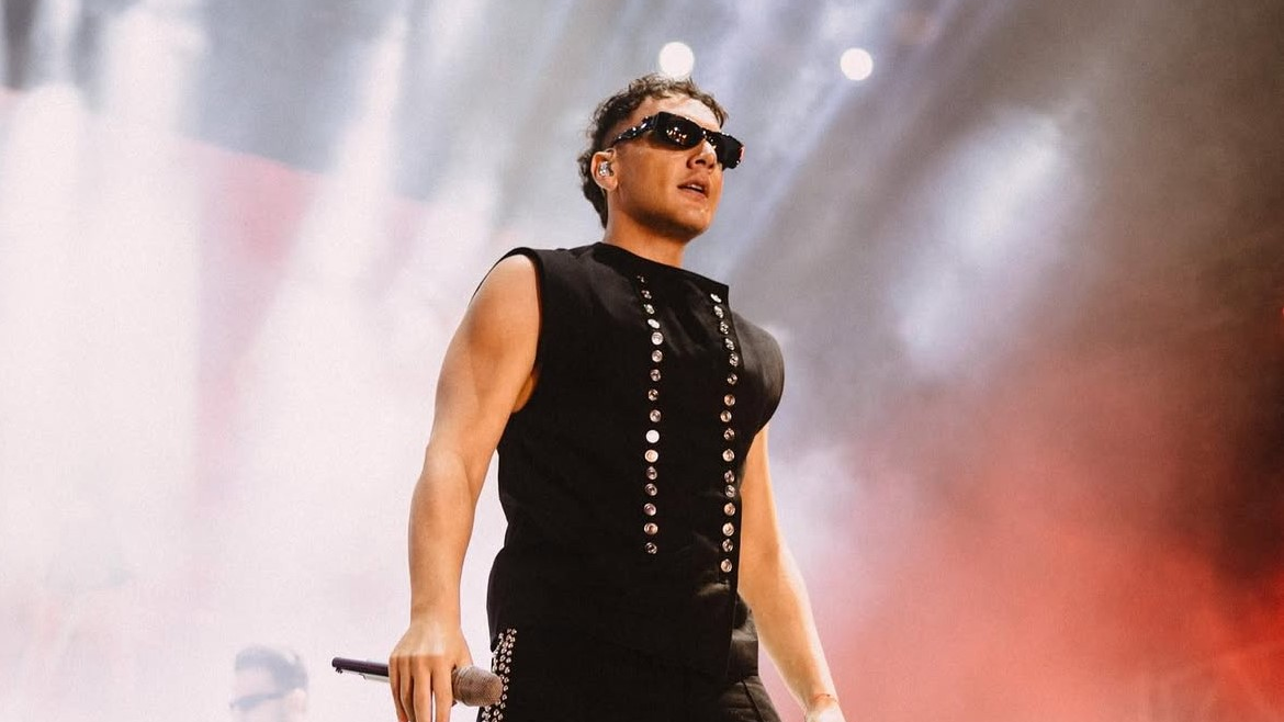 Edis Berlin’i Sallamaya Geliyor!, © edis / instagram