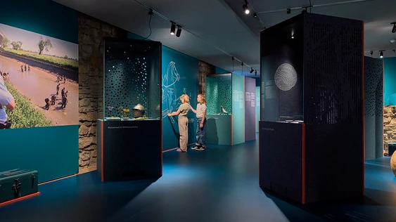 Kinder auf Schatzsuche: lernen und entdecken im Museum, © Mark Niedermann Kinder auf Schatzsuche: lernen und entdecken im Museum, © Mark Niedermann