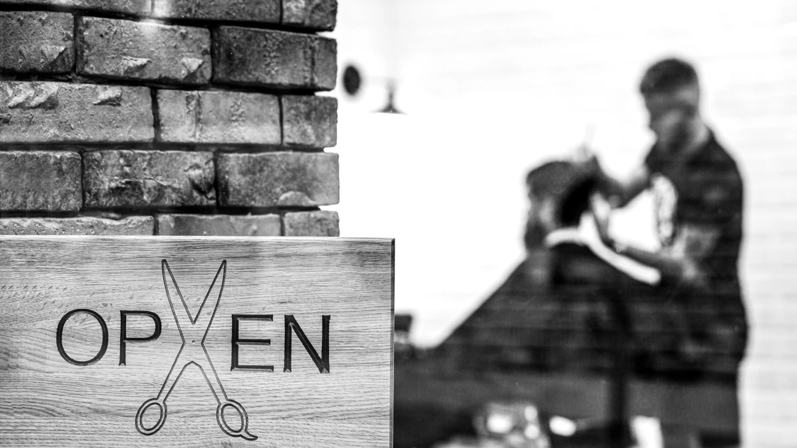 Duisburg’da Yedi Berber Dükkanı Kapatıldı: Denetimlerde Ciddi İhlaller Tespit Edildi, © shutterstock Duisburg’da Yedi Berber Dükkanı Kapatıldı: Denetimlerde Ciddi İhlaller Tespit Edildi, © shutterstock