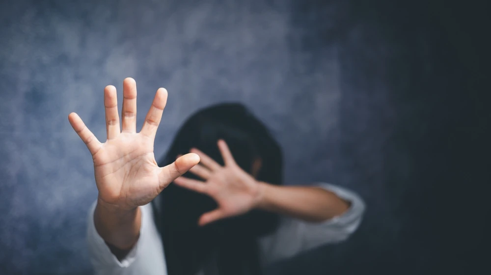 NRW'de Tecavüz Vakaları: Yabancı Şüpheliler ve Düşen Suç Oranları, © shutterstock NRW'de Tecavüz Vakaları: Yabancı Şüpheliler ve Düşen Suç Oranları, © shutterstock