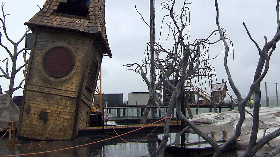 Das Bühnenbild für den Freischütz steht, © ORF Vorarlberg / Bregenzer Festspiele Das Bühnenbild für den Freischütz steht, © ORF Vorarlberg / Bregenzer Festspiele