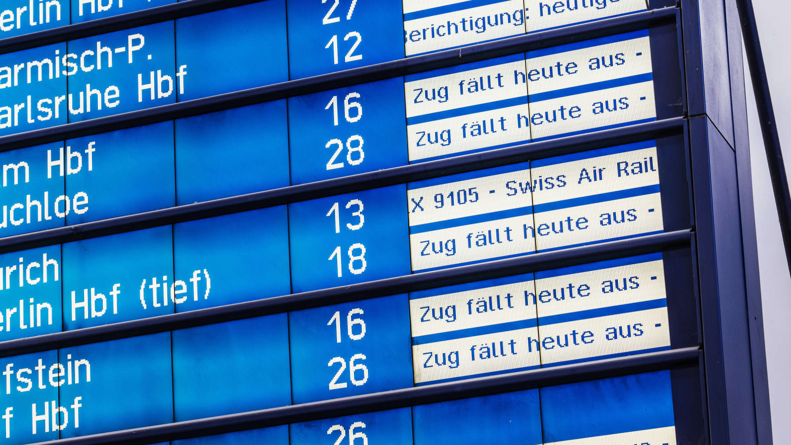 Dikkat! Deutsche Bahn ve S-Bahn hatlarında yeniden grevler etkili olacak, © merkur