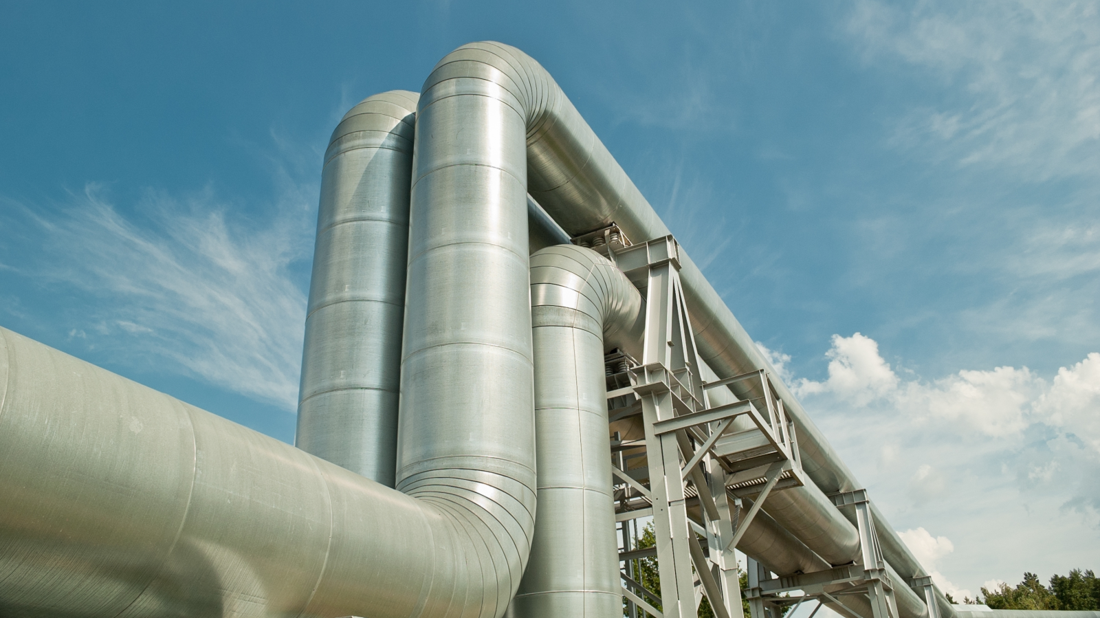 Azerbaycan’dan Almanya’ya İlk Doğalgaz Akışı Başladı, © shutterstock