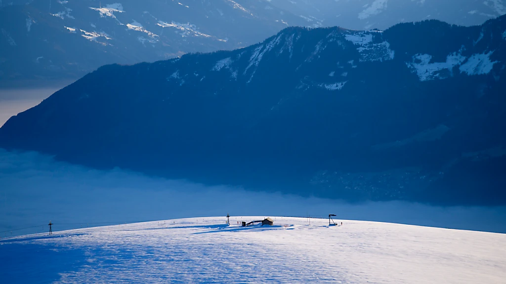 Skifahrerin verletzt sich bei Sturz in Wildhaus schwer, © Keystone/SDA Skifahrerin verletzt sich bei Sturz in Wildhaus schwer, © Keystone/SDA