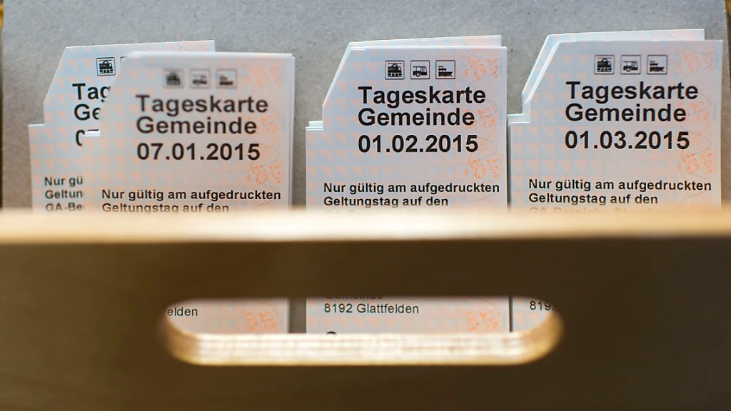 Abschaffung der Tageskarten führt zu Altersdiskriminierung, © Keystone-SDA Abschaffung der Tageskarten führt zu Altersdiskriminierung, © Keystone-SDA