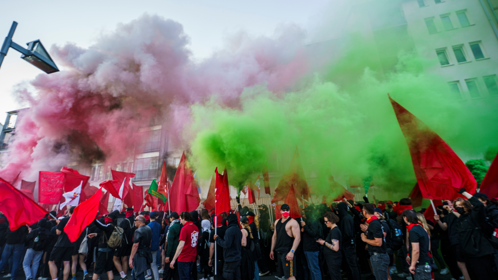 Hessen’de 1 Mayıs’ta Rekor Katılım ve Bahar Güneşi!, © Andreas Arnold/dpa