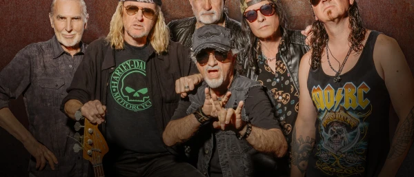 © Morris Schmid © Morris Schmid