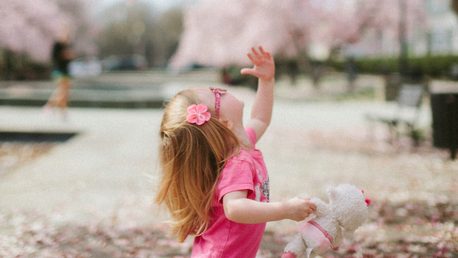 Kurzsichtigkeit bei Kindern nimmt zu, © Unsplash/Karl Fredrickson