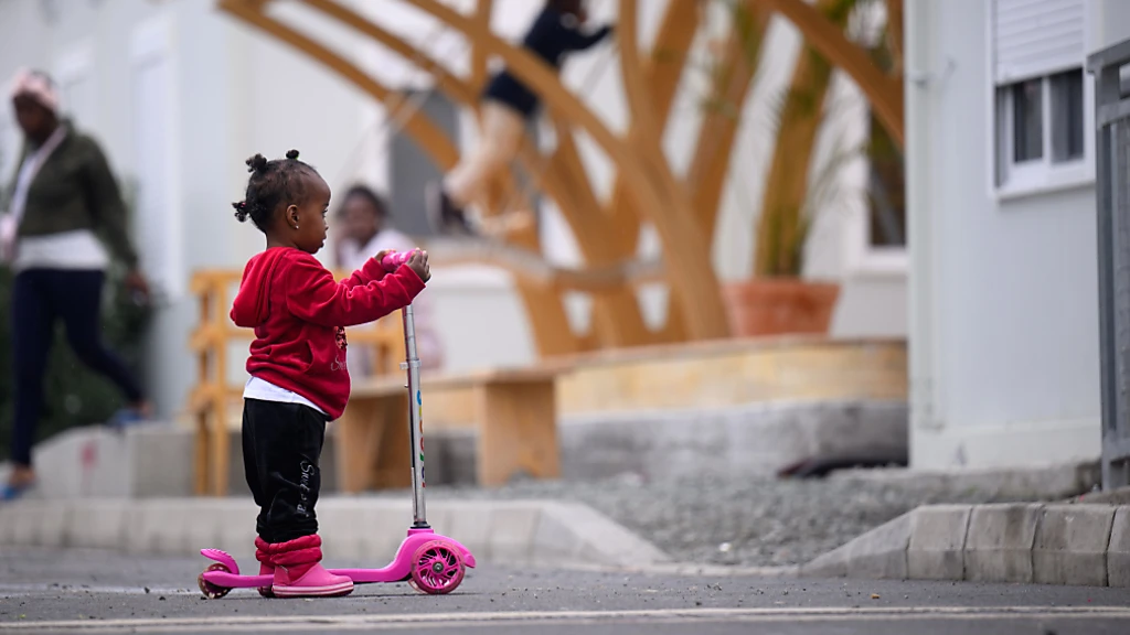 Mehr als 100 Migranten auf Zypern binnen zwölf Stunden, © Bernd von Jutrczenka/dpa Mehr als 100 Migranten auf Zypern binnen zwölf Stunden, © Bernd von Jutrczenka/dpa