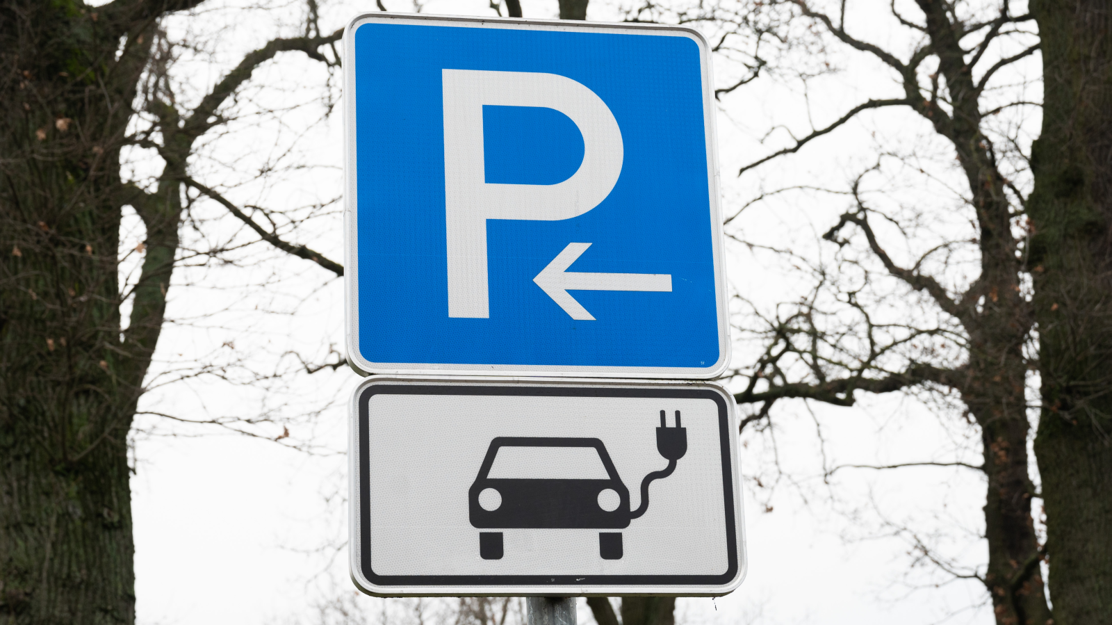 Mainz’da Oto Park Sorununa Çözüm Bulundu!, © dpa